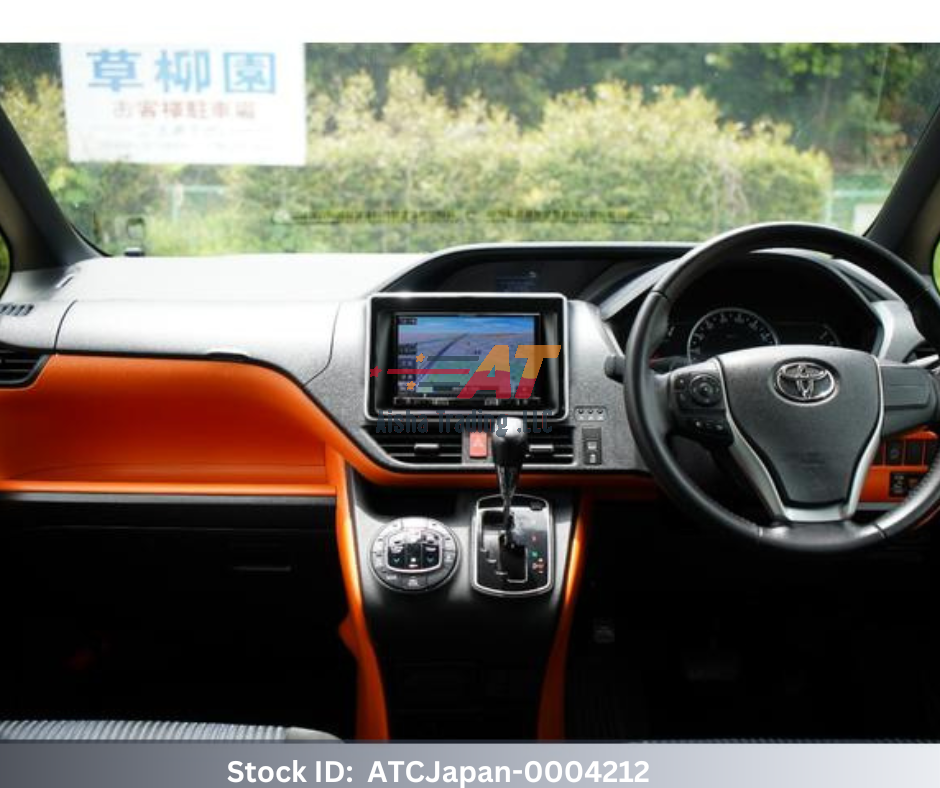 2015 Toyota Voxy